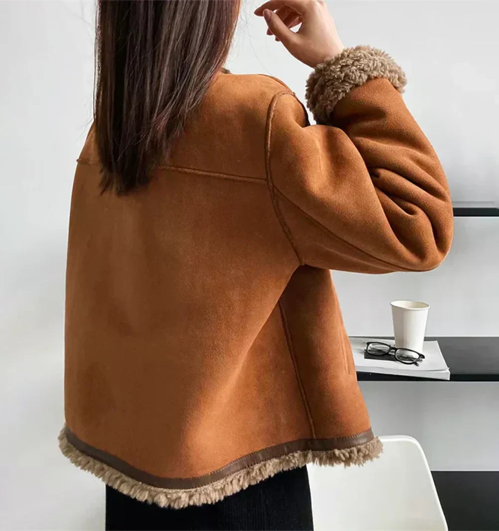 Lola- Chaqueta mujer con forro borrego – una elegante chaqueta de invierno