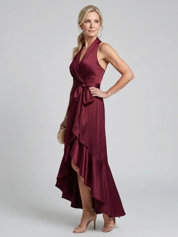 Maria- Vestido midi con cuello halter, corte cruzado y bajo asimétrico