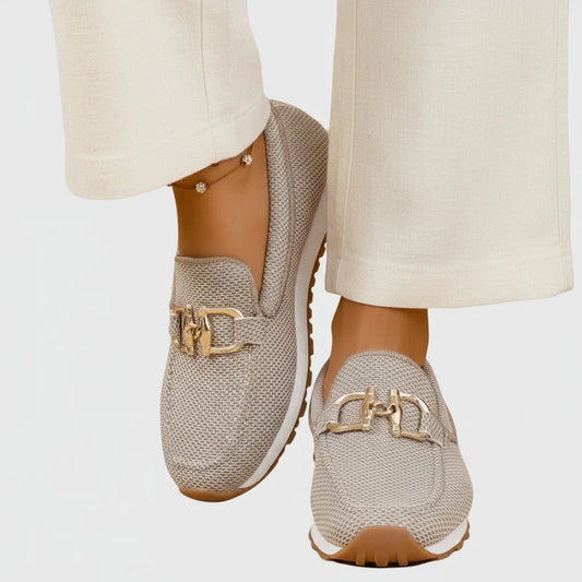 Clara- Zapatilla estilo mocasin