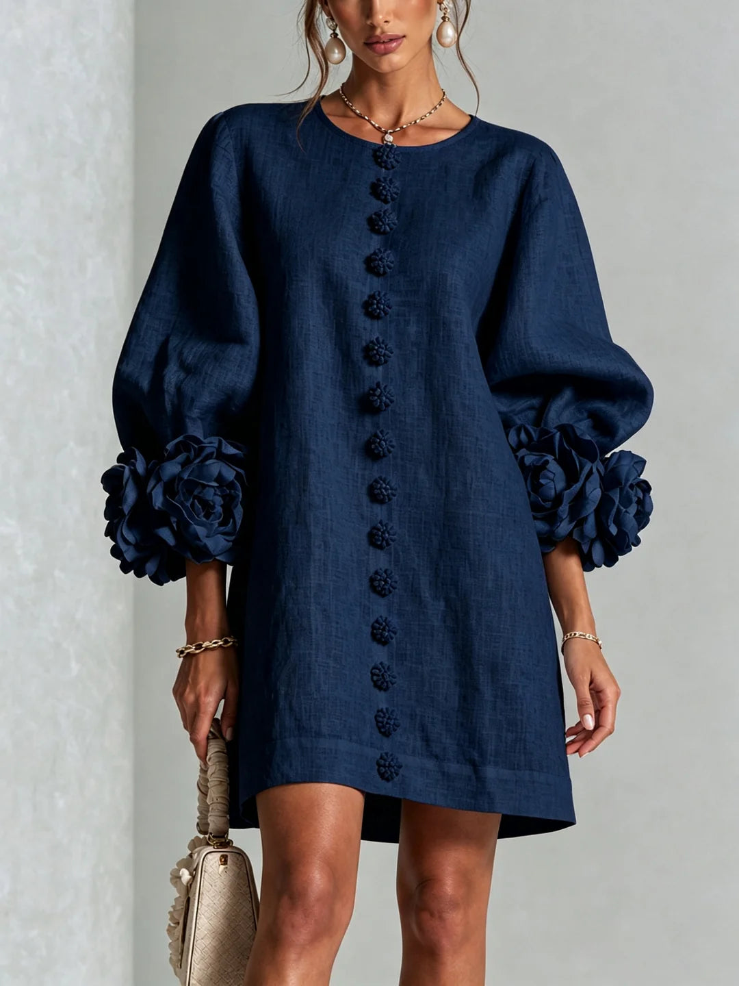 Romo- Minivestido con mangas y botones florales