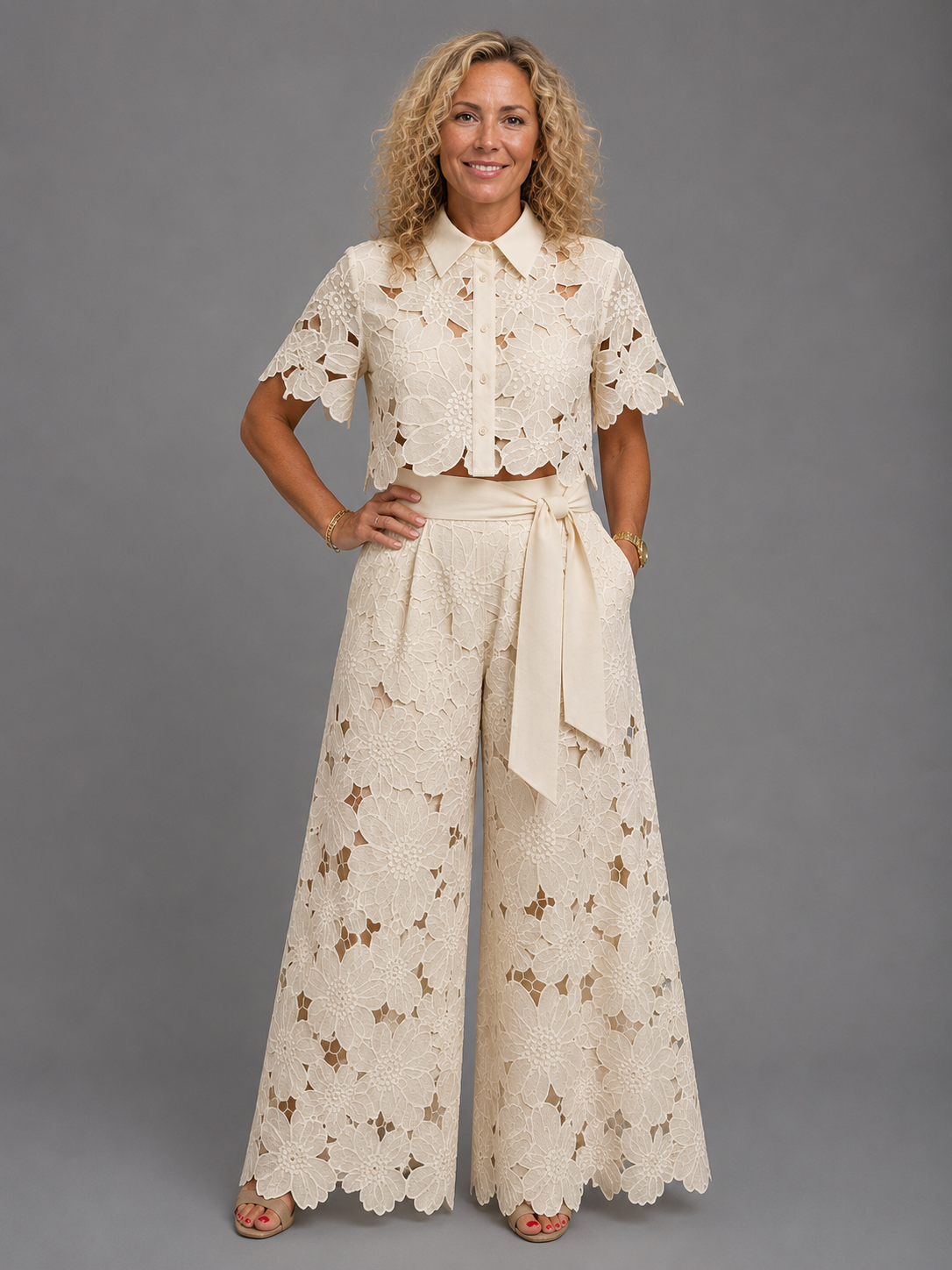 Elisa- Conjunto elegante con detalles florales calados